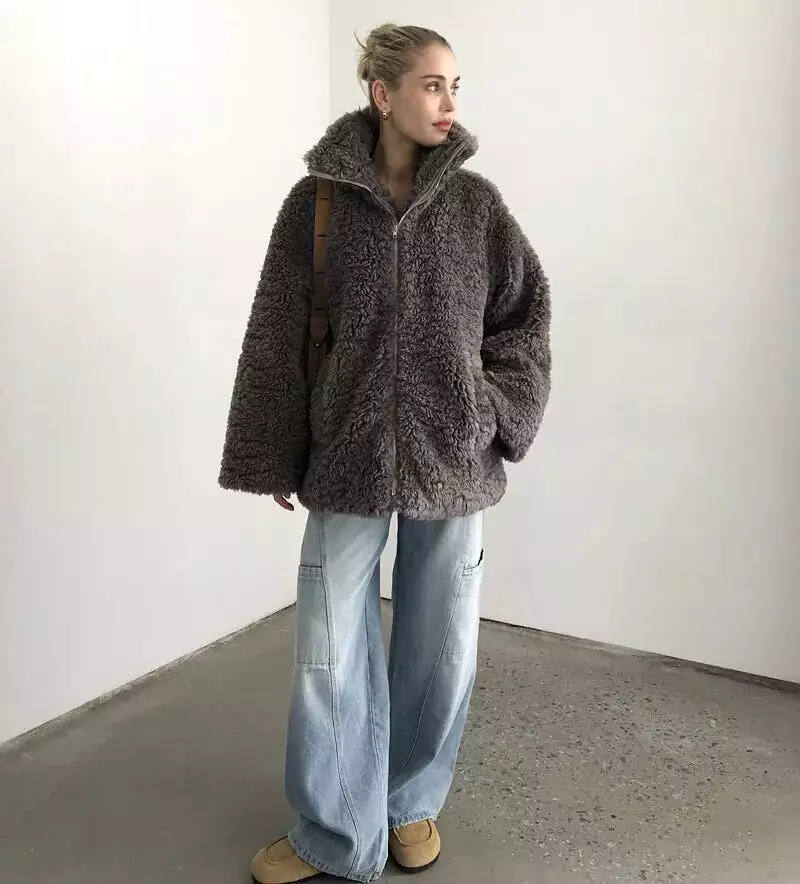 2023 Fall / Autumn Women Casual Faux Fur Coat and Jacket