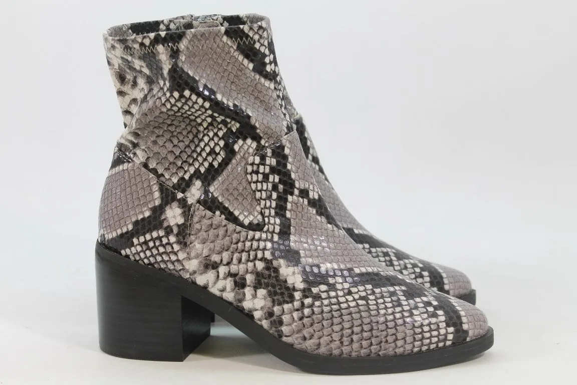 Abound CA57963 Women's Snake Boots 5.5M(ZAP13144)