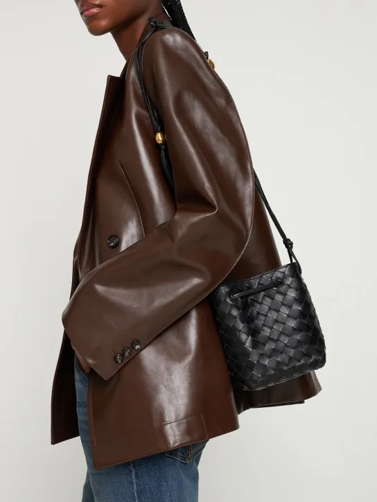 Bottega Veneta   Mini intreccio leather bucket bag 