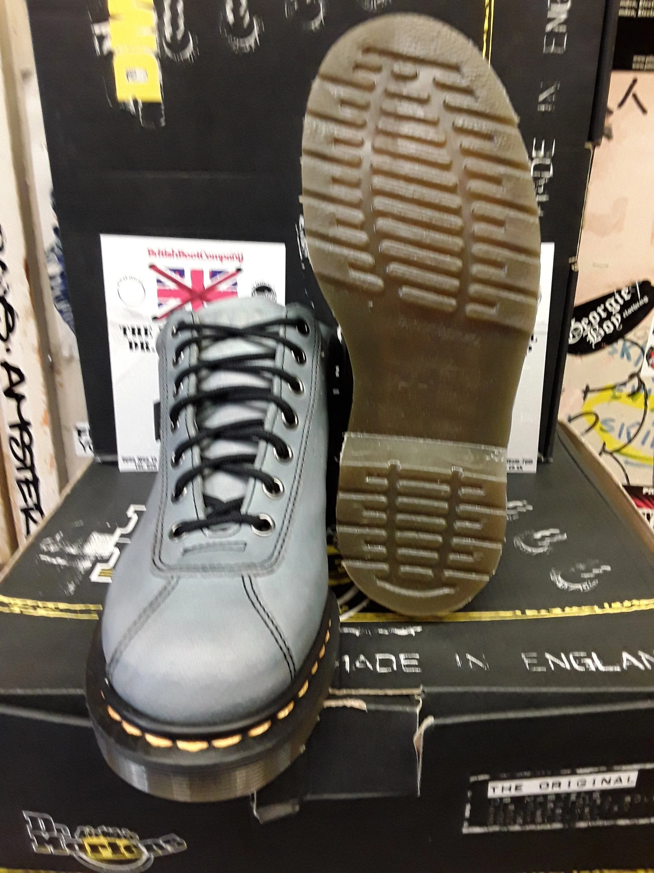 DR Martens 9091 blue ankle boot SIZE 4