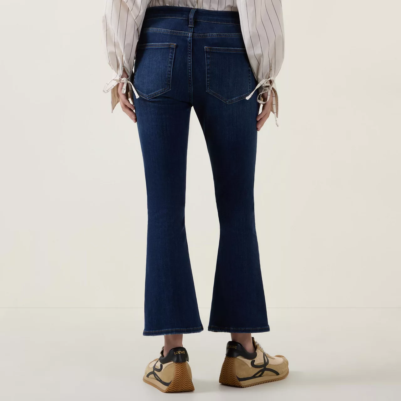 FRAME Le Crop Mini Boot Mid-Rise Jeans - Dark Blue