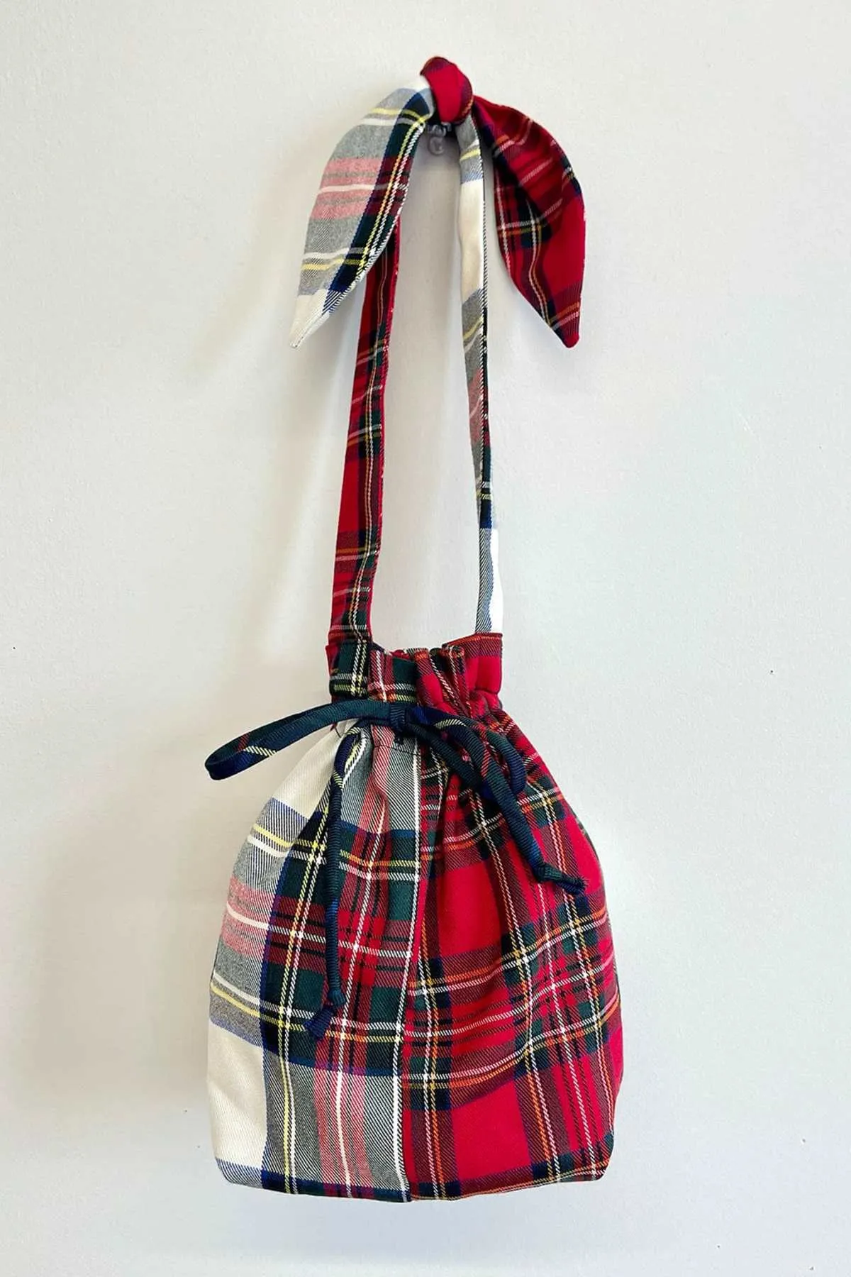 Red & White Plaid Bunni Bucket Bag - Red/White