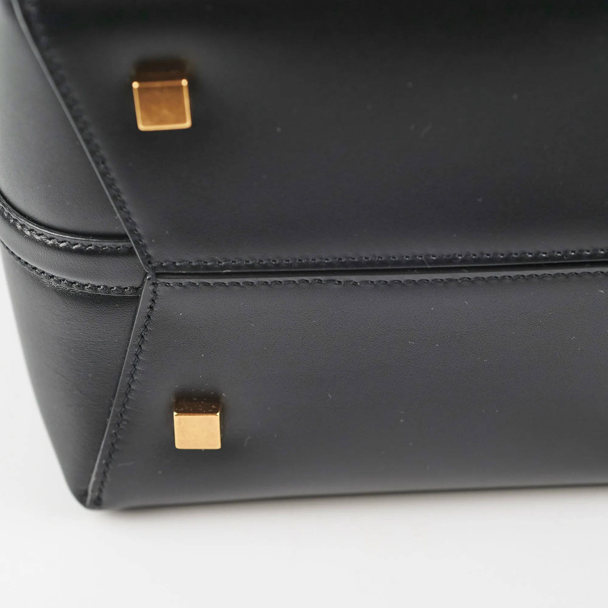 Saint Laurent 37 Small Black Bucket Bag