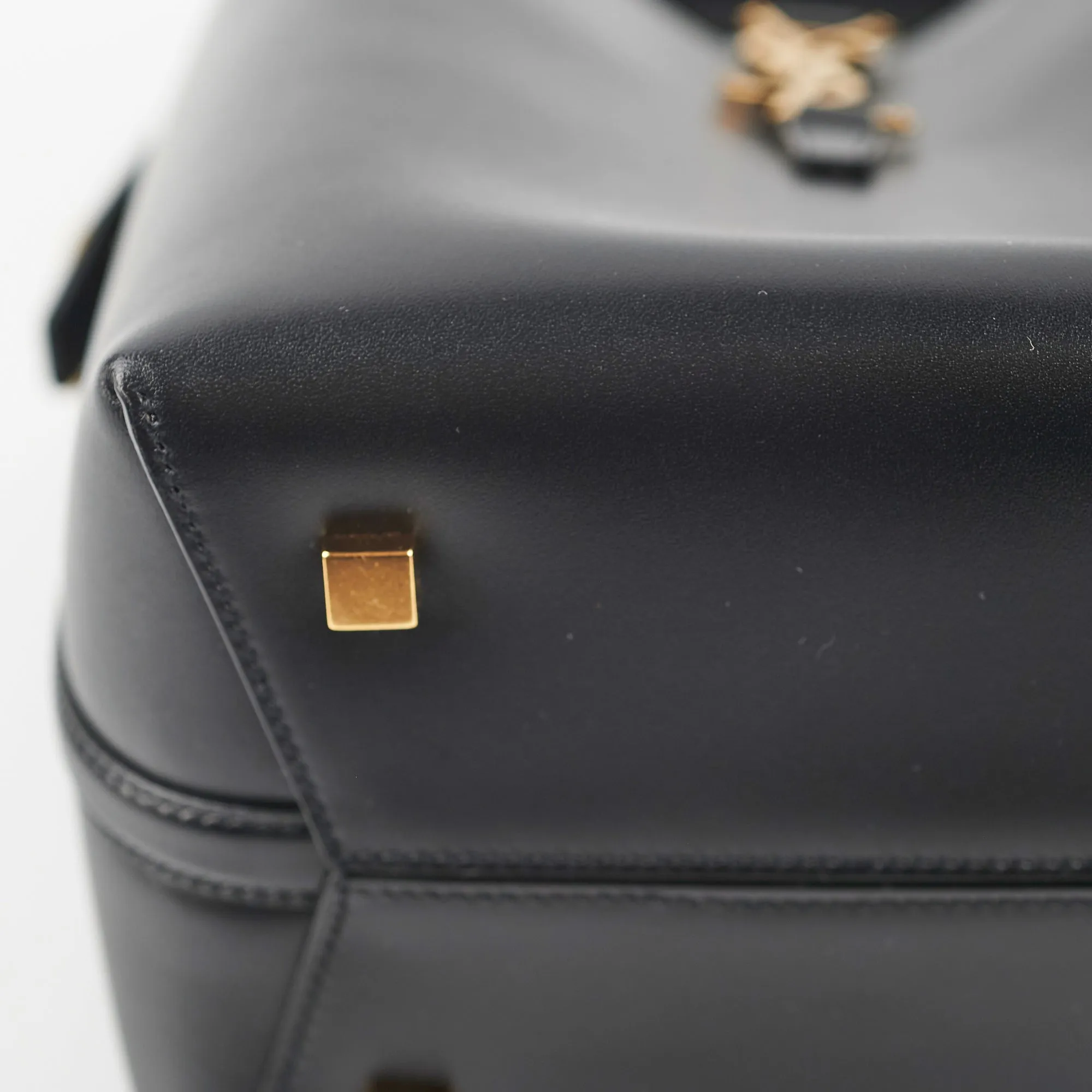 Saint Laurent 37 Small Black Bucket Bag